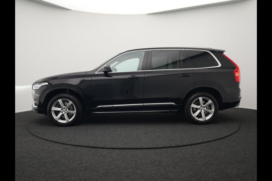 Volvo XC90 T8 Recharge AWD Inscription Plug In Hybrid 394pk 7 Persoons Dealer O.H. INCL BTW PHEV | Lederen Sportstoelen Verwarmd | Pilot Assist | Navigatie | Adaptive Cruise | Virtual | Camera | Apple Carplay | DAB | L.M. 19" |