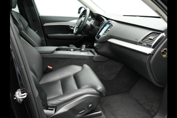 Volvo XC90 T8 Recharge AWD Inscription Plug In Hybrid 394pk 7 Persoons Dealer O.H. INCL BTW PHEV | Lederen Sportstoelen Verwarmd | Pilot Assist | Navigatie | Adaptive Cruise | Virtual | Camera | Apple Carplay | DAB | L.M. 19" |