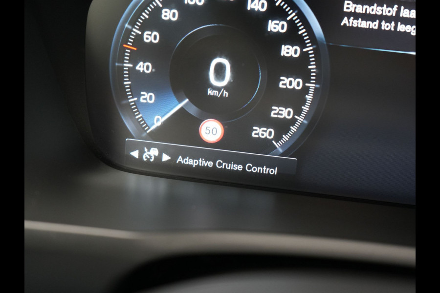 Volvo XC90 T8 Recharge AWD Inscription Plug In Hybrid 394pk 7 Persoons Dealer O.H. INCL BTW PHEV | Lederen Sportstoelen Verwarmd | Pilot Assist | Navigatie | Adaptive Cruise | Virtual | Camera | Apple Carplay | DAB | L.M. 19" |