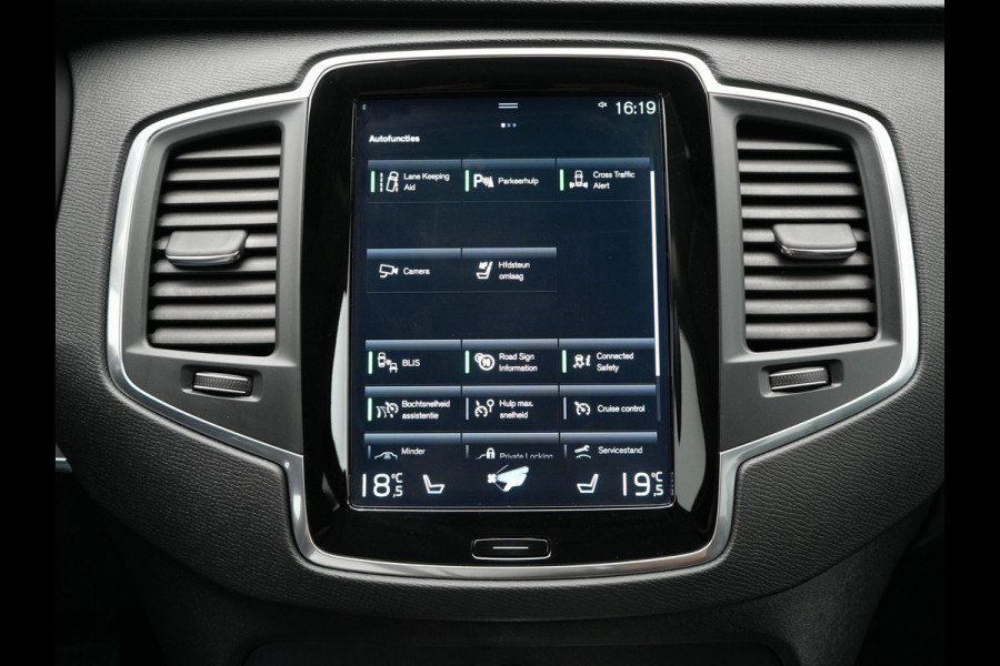 Volvo XC90 T8 Recharge AWD Inscription Plug In Hybrid 394pk 7 Persoons Dealer O.H. INCL BTW PHEV | Lederen Sportstoelen Verwarmd | Pilot Assist | Navigatie | Adaptive Cruise | Virtual | Camera | Apple Carplay | DAB | L.M. 19" |