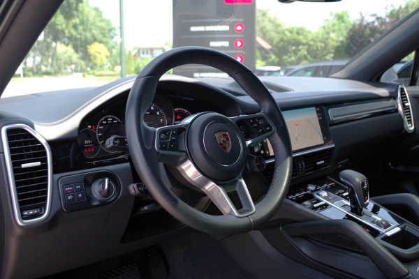 Porsche Cayenne Coupé 3.0 E-Hybrid 462 PK Platinum Edition PHEV, Panoramadak, Trekhaak, Kuipstoelen, BOSE Sound, Sport Chrono