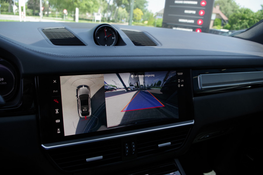 Porsche Cayenne Coupé 3.0 E-Hybrid 462 PK Platinum Edition PHEV, Panoramadak, Trekhaak, Kuipstoelen, BOSE Sound, Sport Chrono
