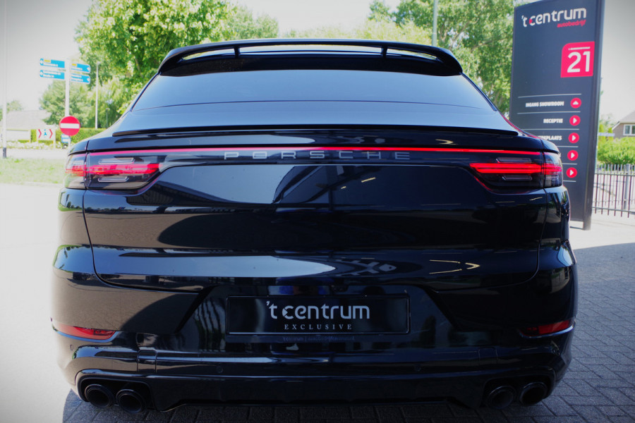 Porsche Cayenne Coupé 3.0 E-Hybrid 462 PK Platinum Edition PHEV, Panoramadak, Trekhaak, Kuipstoelen, BOSE Sound, Sport Chrono