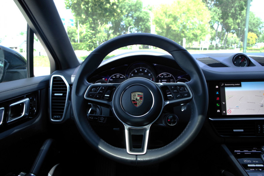 Porsche Cayenne Coupé 3.0 E-Hybrid 462 PK Platinum Edition PHEV, Panoramadak, Trekhaak, Kuipstoelen, BOSE Sound, Sport Chrono