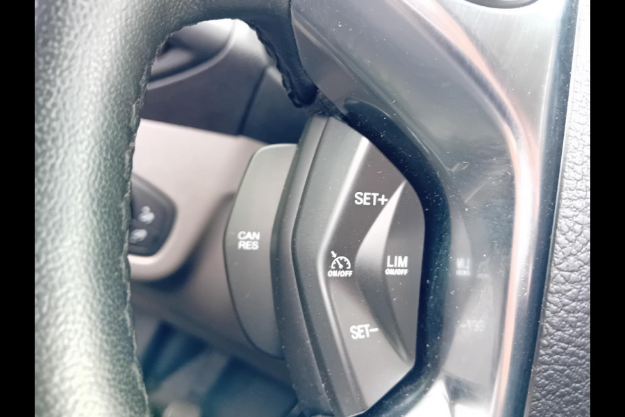 Ford Transit Connect 1.5 EcoBlue L2 Trend Automaat | Navigatie | Airco | PDC A | Cruise Control | 3Zits | Camera | DAB+ | Lichtmetalen velgen | Trekhaak