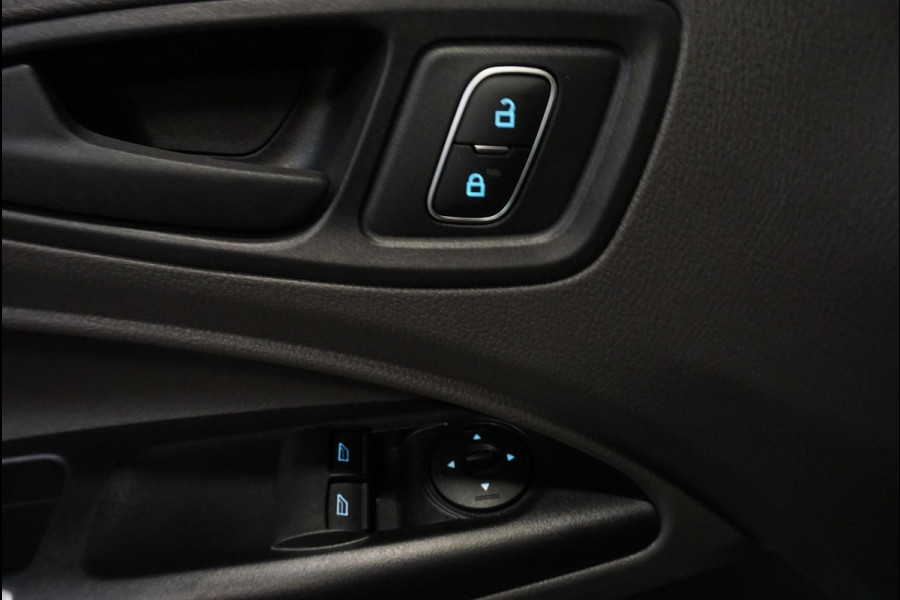 Ford Transit Connect 1.5 EcoBlue L2 Trend Automaat | Navigatie | Airco | PDC A | Cruise Control | 3Zits | Camera | DAB+ | Lichtmetalen velgen | Trekhaak