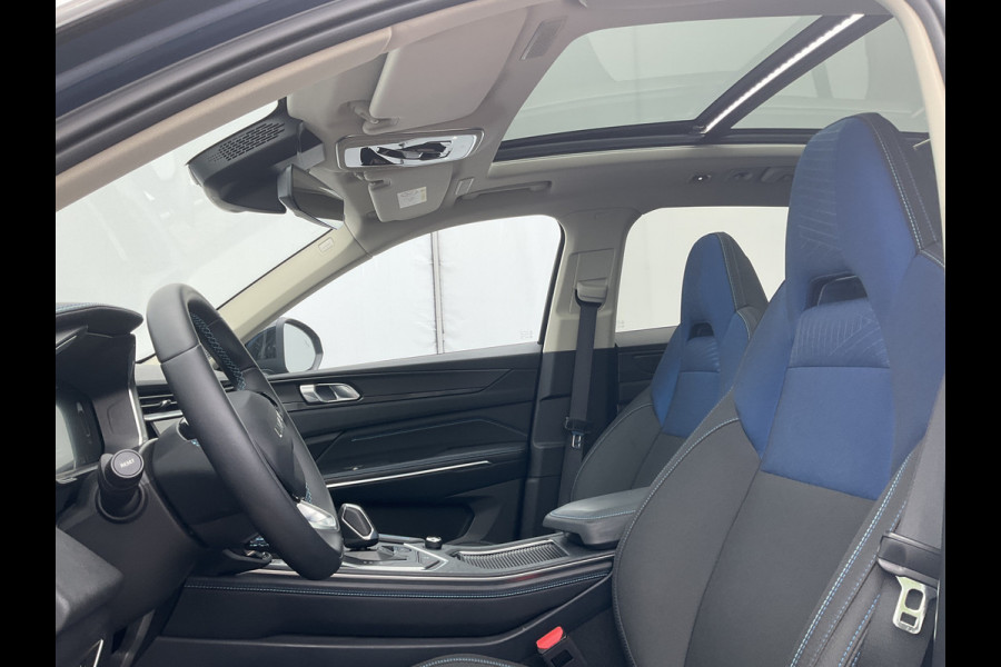 Lynk & Co 01 1.5PHEV 262PK Adapt.Cruise 360° Cam Carplay Plug-in Stoelverw Vol opties!