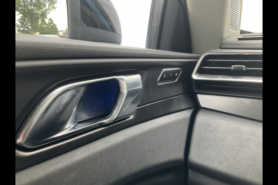 Lynk & Co 01 1.5PHEV 262PK Adapt.Cruise 360° Cam Carplay Plug-in Stoelverw Vol opties!