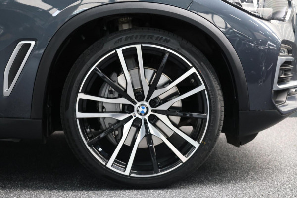 BMW X5 XDrive45e M-Sport LED/VIRTUAL/SFEER/LUCHT/PANO/LEER+S.VERWARMING+MEMORY/22" LMV/360 CAM/CRUISE/ECC/12 MND GARANTIE!