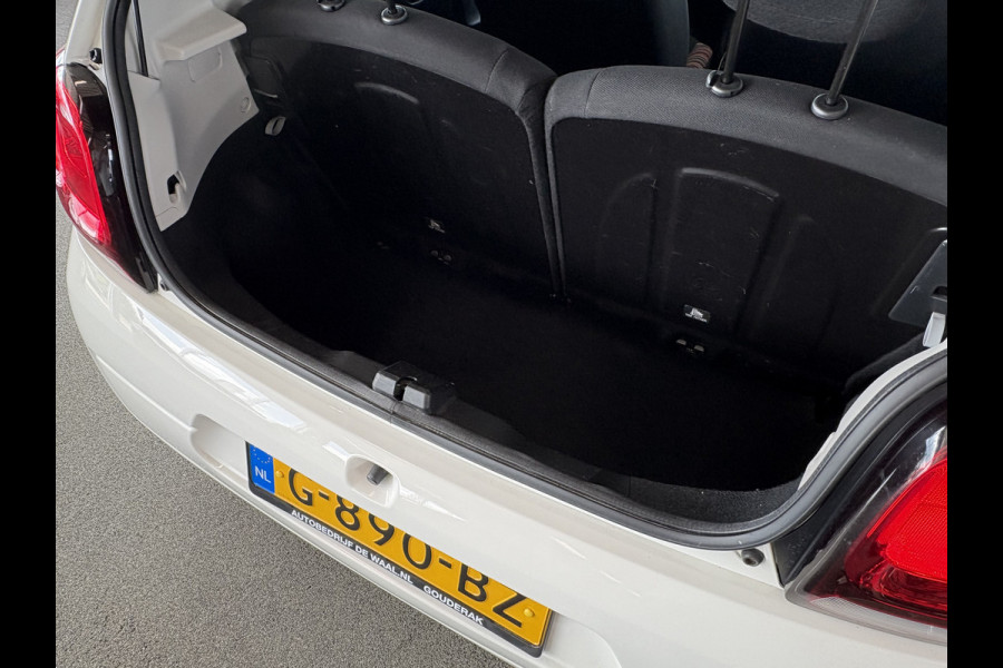 Citroën C1 1.0 VTi Feel Comfort Look 5-drs. AIRCO/MEDIA/PRIVACYGLASS