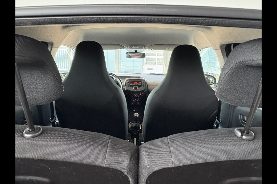 Citroën C1 1.0 VTi Feel Comfort Look 5-drs. AIRCO/MEDIA/PRIVACYGLASS