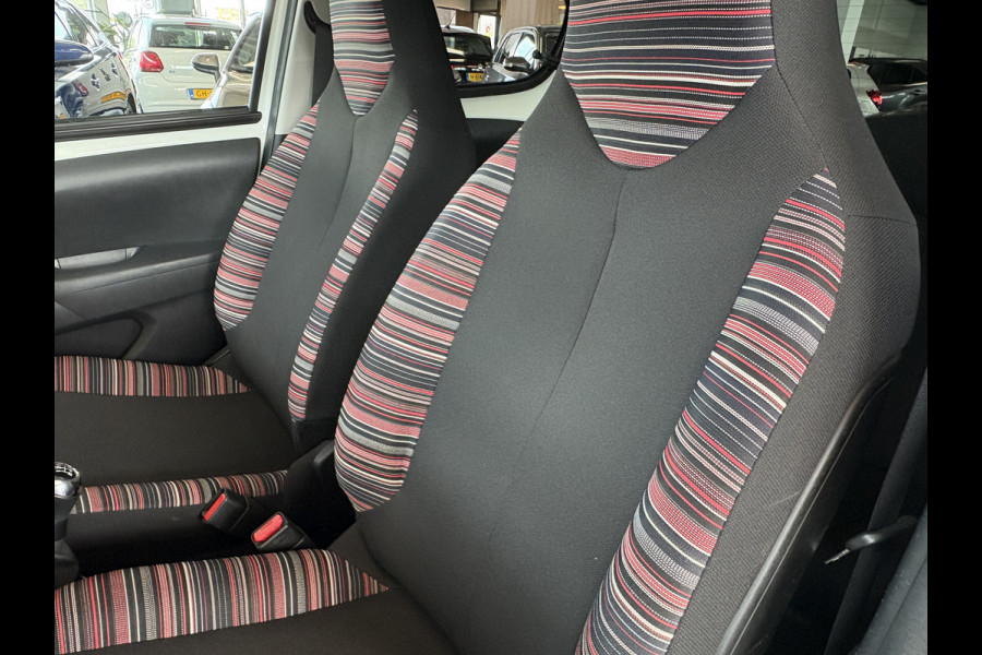 Citroën C1 1.0 VTi Feel Comfort Look 5-drs. AIRCO/MEDIA/PRIVACYGLASS