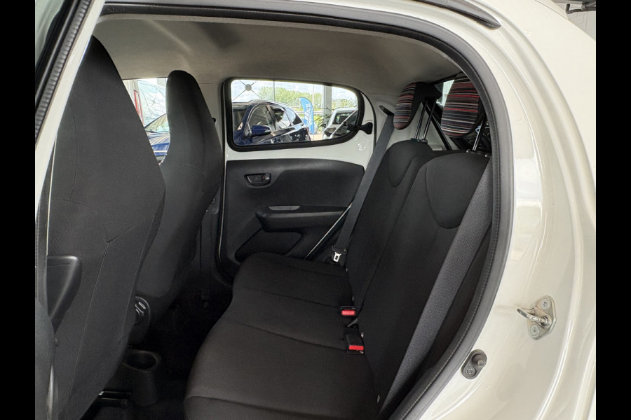 Citroën C1 1.0 VTi Feel Comfort Look 5-drs. AIRCO/MEDIA/PRIVACYGLASS