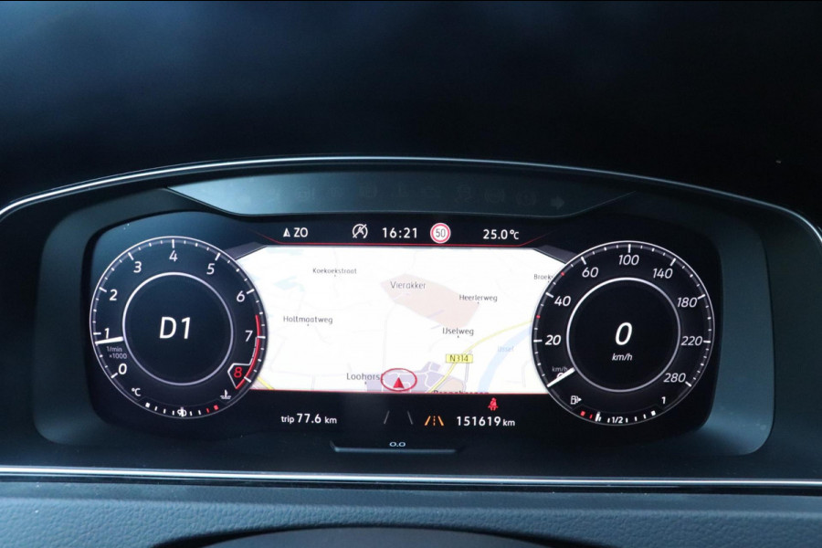 Volkswagen Golf 2.0 TSI GTI Performance | PANO / VIRT. COCKPIT / KEYLESS / CAMERA