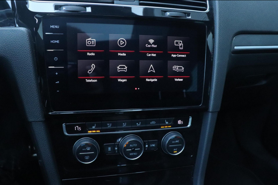 Volkswagen Golf 2.0 TSI GTI Performance | PANO / VIRT. COCKPIT / KEYLESS / CAMERA