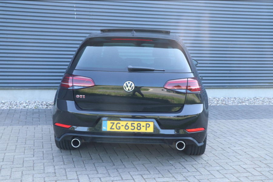 Volkswagen Golf 2.0 TSI GTI Performance | PANO / VIRT. COCKPIT / KEYLESS / CAMERA
