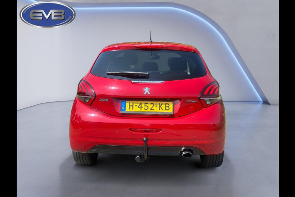 Peugeot 208 1.2 PureTech GT-line, panoramadak, achteruitrijcamera,navigatie, trekhaak, vele opties
