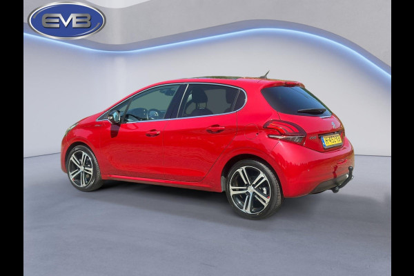 Peugeot 208 1.2 PureTech GT-line, panoramadak, achteruitrijcamera,navigatie, trekhaak, vele opties