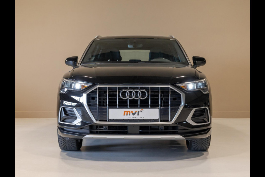 Audi Q3 35 TFSI Advanced / 150pk / Panorama dak / Stoelverwarming / Leder /