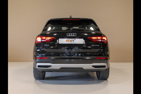 Audi Q3 35 TFSI Advanced / 150pk / Panorama dak / Stoelverwarming / Leder /