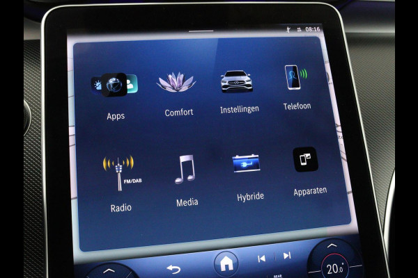 Mercedes-Benz C-Klasse 300e AMG Night | Adaptive cruise | Stoelverwarming | Trekhaak | Carplay | Camera | Sfeerverlichting | Full LED
