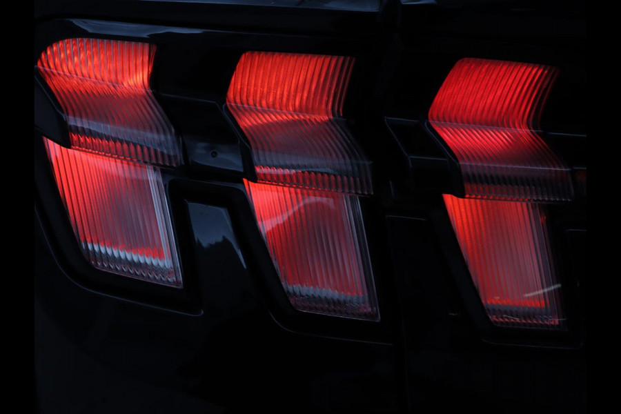 Ford Mustang Mach-E 360 camera | Stoelverwarming | Adaptive cruise | B 360 camera | Stoelverwarming | Adaptive cruise | B&O | Stuurverwarming | Leder