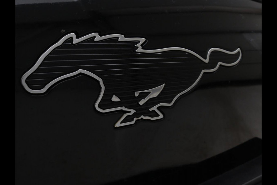 Ford Mustang Mach-E 360 camera | Stoelverwarming | Adaptive cruise | B 360 camera | Stoelverwarming | Adaptive cruise | B&O | Stuurverwarming | Leder