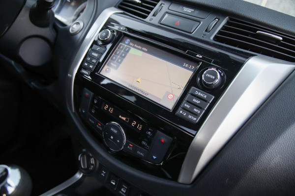 Nissan Navara 2.3 dCi N-Connecta King Cab 4-deurs 4x4! Origineel Nederlands|3500KG Trekgewicht|Navigatie|Camera|Cruise|LM|Trekhaak