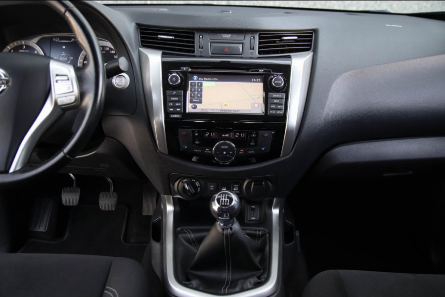 Nissan Navara 2.3 dCi N-Connecta King Cab 4-deurs 4x4! Origineel Nederlands|3500KG Trekgewicht|Navigatie|Camera|Cruise|LM|Trekhaak