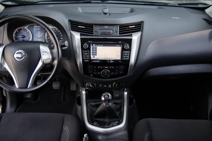 Nissan Navara 2.3 dCi N-Connecta King Cab 4-deurs 4x4! Origineel Nederlands|3500KG Trekgewicht|Navigatie|Camera|Cruise|LM|Trekhaak