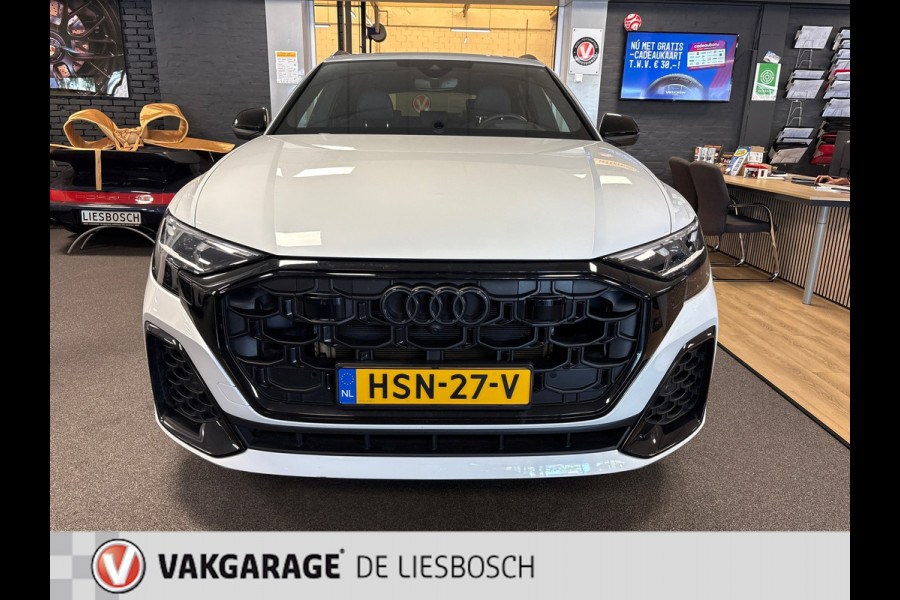 Audi Q8 60 TFSI e quattro Pro Line S Competition / Panoramadak / luchtvering / head-up / 360 camera