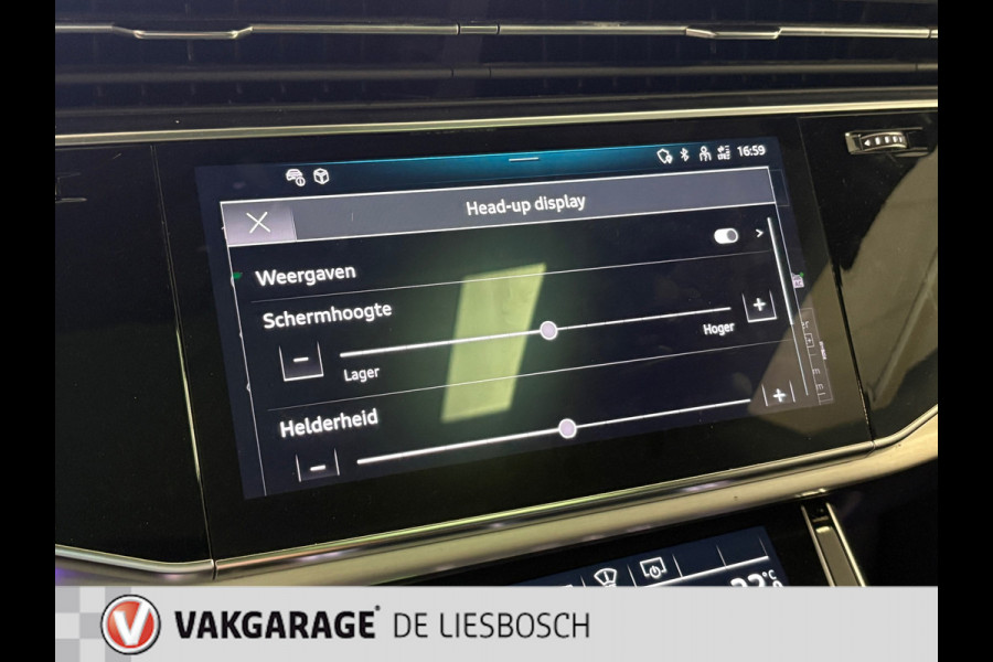 Audi Q8 60 TFSI e quattro Pro Line S Competition / Panoramadak / luchtvering / head-up / 360 camera