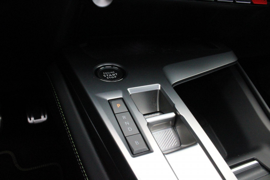 Peugeot 408 1.6 HYbrid 225PK GT **ALLE OPTIES** | PANORAMISCH SCHUIF/KANTEL DAK | MATRIX LED KOPLAMPEN | VOLLEDIG LEDEREN BEKLEDING | STOELEN ELEKTRISCH VERSTELBAAR MET VERWARMING EN MASSAGE| BESTUURDERSTOEL MET GEHEUGEN | FOCAL AUDIO SYSTEM | NIGHT VISION | ELEKTRISCH BEDIENBARE ACHTERKLEP | ADAPTIVE CRUISE CONTROL | 20" LICHTMETAAL MONOLITHE | STUUR EN VOORRUIT VERWARMING | DRAADLOZE APPLE CARPLAY/ANDROID AUTO | NAVIGATIE | DRAADLOZE TELEFOONLADER | 360˚ CAMERA | KEYLESS ENTRY/START | PARKEERSENSOREN VOOR EN ACHTER |