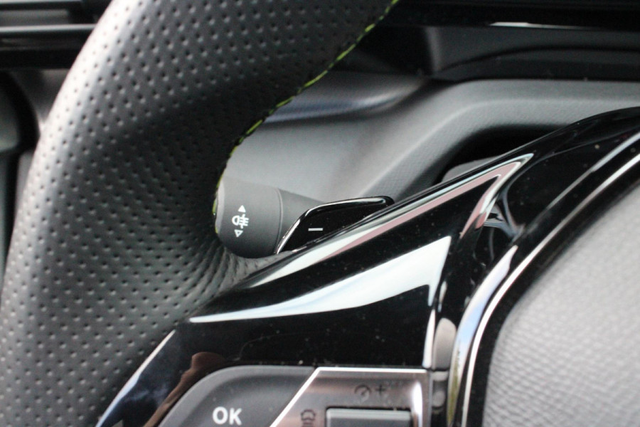 Peugeot 408 1.6 HYbrid 225PK GT **ALLE OPTIES** | PANORAMISCH SCHUIF/KANTEL DAK | MATRIX LED KOPLAMPEN | VOLLEDIG LEDEREN BEKLEDING | STOELEN ELEKTRISCH VERSTELBAAR MET VERWARMING EN MASSAGE| BESTUURDERSTOEL MET GEHEUGEN | FOCAL AUDIO SYSTEM | NIGHT VISION | ELEKTRISCH BEDIENBARE ACHTERKLEP | ADAPTIVE CRUISE CONTROL | 20" LICHTMETAAL MONOLITHE | STUUR EN VOORRUIT VERWARMING | DRAADLOZE APPLE CARPLAY/ANDROID AUTO | NAVIGATIE | DRAADLOZE TELEFOONLADER | 360˚ CAMERA | KEYLESS ENTRY/START | PARKEERSENSOREN VOOR EN ACHTER |