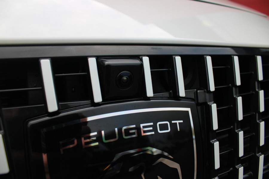 Peugeot 408 1.6 HYbrid 225PK GT **ALLE OPTIES** | PANORAMISCH SCHUIF/KANTEL DAK | MATRIX LED KOPLAMPEN | VOLLEDIG LEDEREN BEKLEDING | STOELEN ELEKTRISCH VERSTELBAAR MET VERWARMING EN MASSAGE| BESTUURDERSTOEL MET GEHEUGEN | FOCAL AUDIO SYSTEM | NIGHT VISION | ELEKTRISCH BEDIENBARE ACHTERKLEP | ADAPTIVE CRUISE CONTROL | 20" LICHTMETAAL MONOLITHE | STUUR EN VOORRUIT VERWARMING | DRAADLOZE APPLE CARPLAY/ANDROID AUTO | NAVIGATIE | DRAADLOZE TELEFOONLADER | 360˚ CAMERA | KEYLESS ENTRY/START | PARKEERSENSOREN VOOR EN ACHTER |
