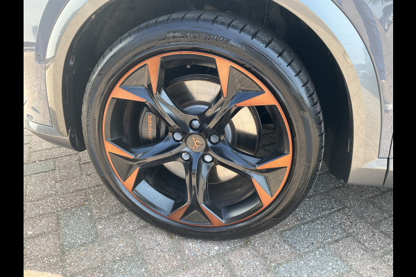 CUPRA Formentor 1.4 e-Hybrid VZ Performance Pano.dak Carplay 360Cam Trekhaak(1500kg) PHEV
