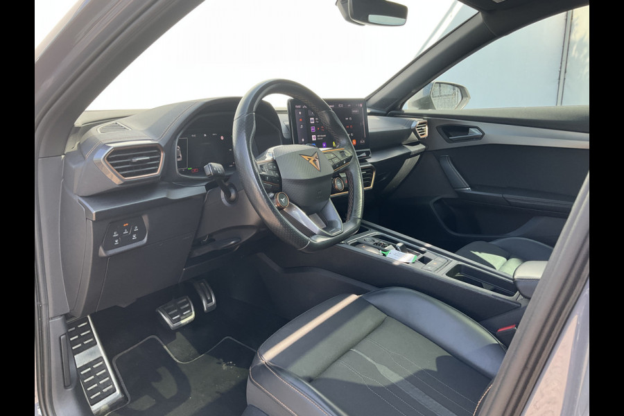 CUPRA Formentor 1.4 e-Hybrid VZ Performance Pano.dak Carplay 360Cam Trekhaak(1500kg) PHEV