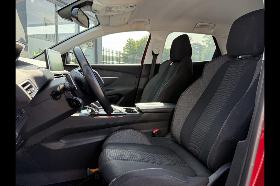 Peugeot 3008 1.2 PureTech Blue Lease Executive Automaat,Navi,Clima,Cruise,Camera,Trekhaak,131pk,Apple Carplay,N.A.P,APK tot 01-2026