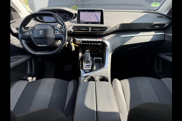 Peugeot 3008 1.2 PureTech Blue Lease Executive Automaat,Navi,Clima,Cruise,Camera,Trekhaak,131pk,Apple Carplay,N.A.P,APK tot 01-2026