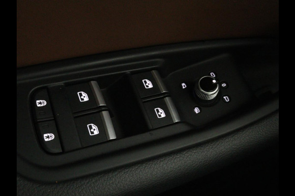 Audi A5 Sportback 35 TFSI Bns Edition | Leder | Trekhaak | Keyless | Elektrische achterklep | Camera | Carplay | DAB | Cruise Control