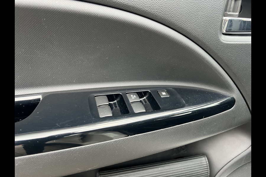 Mitsubishi Space Star 1.0 Intense