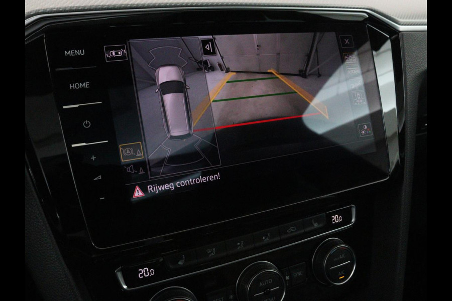 Volkswagen Passat Variant 1.5 TSI HL Bns R | Panoramadak | Leder | Keyless | Stoelverwarming | Carplay | Adaptive Cruise | Elektrische achterklep
