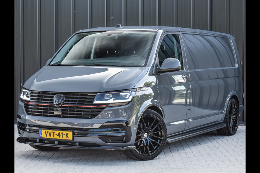Volkswagen Transporter 2.0 TDI L2H3 BULLI | 3 ZITS | TREKHAAK | ACHTERUITRIJCAMERA | VIRTUAL COCKPIT | LAADRUIMTE BEKLEED | STOELVERWARMING