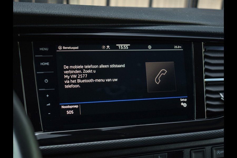 Volkswagen Transporter 2.0 TDI L2H3 BULLI | 3 ZITS | TREKHAAK | ACHTERUITRIJCAMERA | VIRTUAL COCKPIT | LAADRUIMTE BEKLEED | STOELVERWARMING