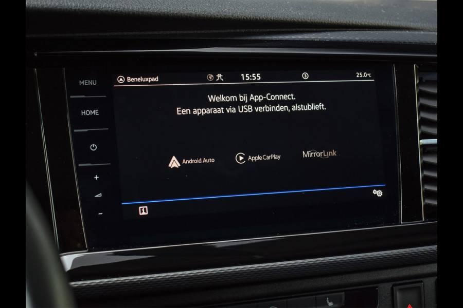 Volkswagen Transporter 2.0 TDI L2H3 BULLI | 3 ZITS | TREKHAAK | ACHTERUITRIJCAMERA | VIRTUAL COCKPIT | LAADRUIMTE BEKLEED | STOELVERWARMING