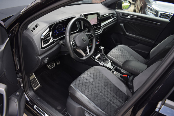 Volkswagen T-Roc 1.5 TSI 150pk DSG R-Line | Panoramadak | Trekhaak