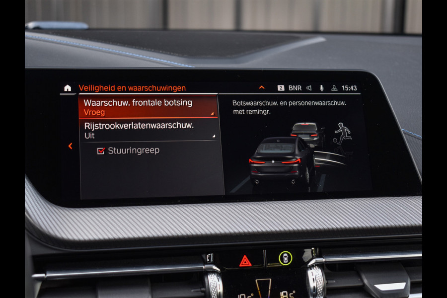 BMW 2 Serie Gran Coupé 218i M-SPORT | M-STOELEN | HARMAN KARDON AUDIO | ACHTERUITRIJ CAMERA | 18 INCH | NL AUTO | STOELVERWARMING