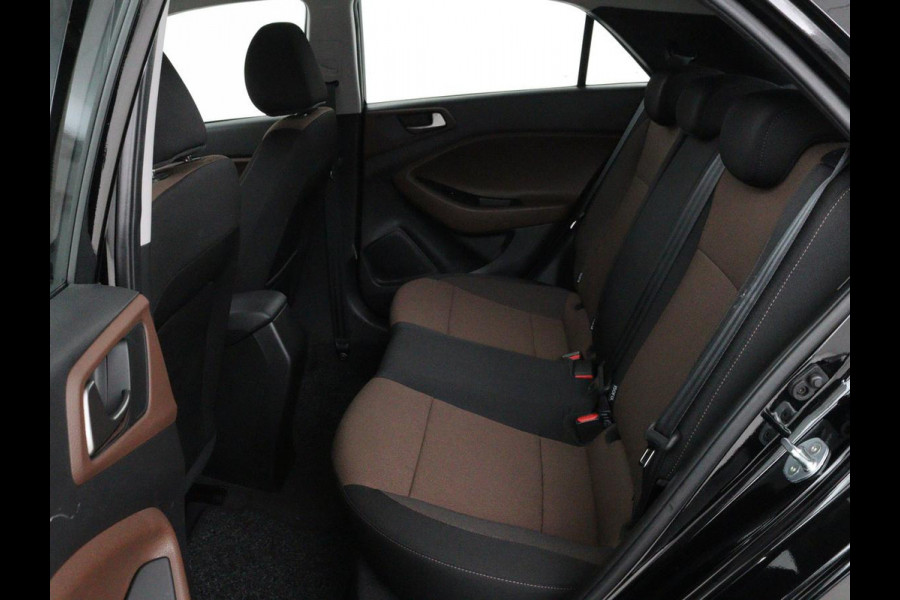 Hyundai i20 1.0 T-GDI Comfort | Navigatie | Camera | Climate control | Cruise control | DAB+ | Bluetooth | PDC