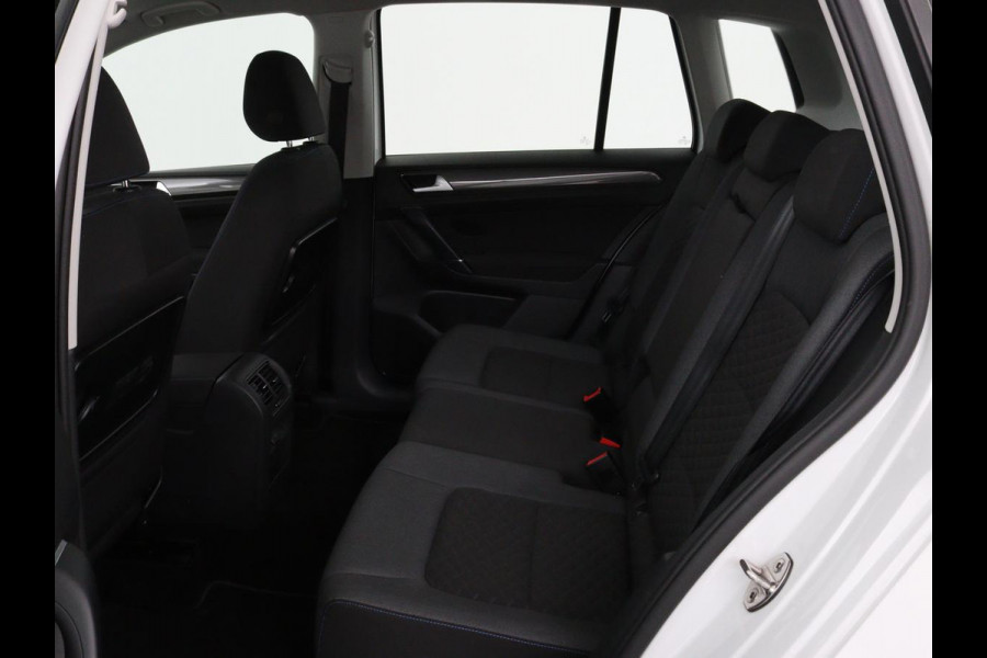 Volkswagen Golf Sportsvan 1.0 TSI Comfortline | Adaptive cruise | Carplay | Camera |Navigatie | DSG automaat
