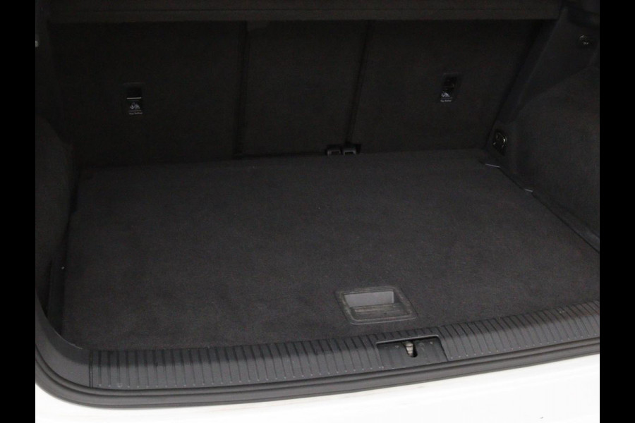 Volkswagen Golf Sportsvan 1.0 TSI Comfortline | Adaptive cruise | Carplay | Camera |Navigatie | DSG automaat